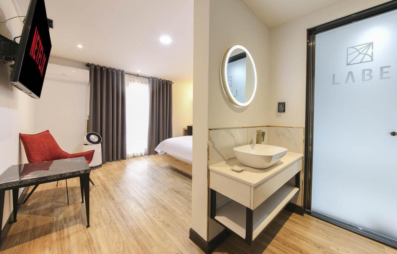Labe Hotel Jeonju Εξωτερικό φωτογραφία