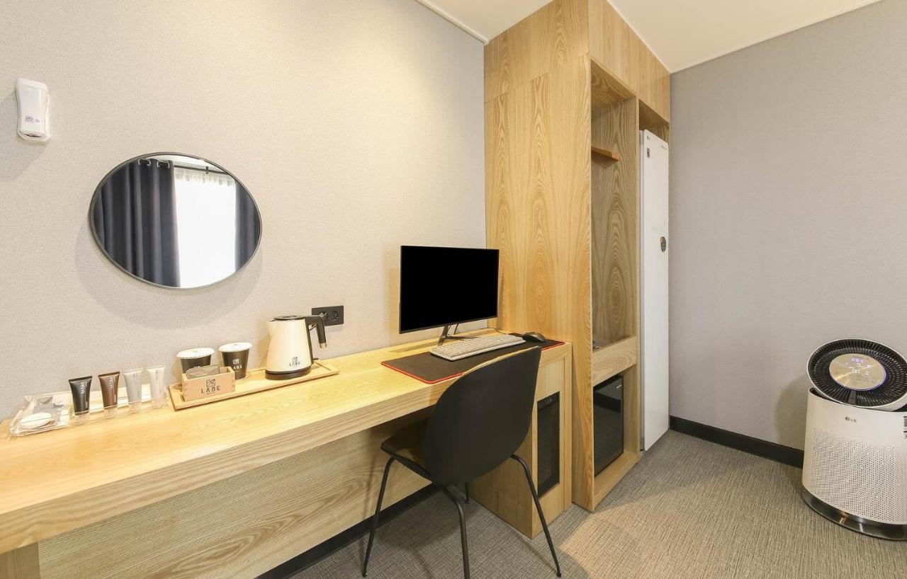 Labe Hotel Jeonju Εξωτερικό φωτογραφία