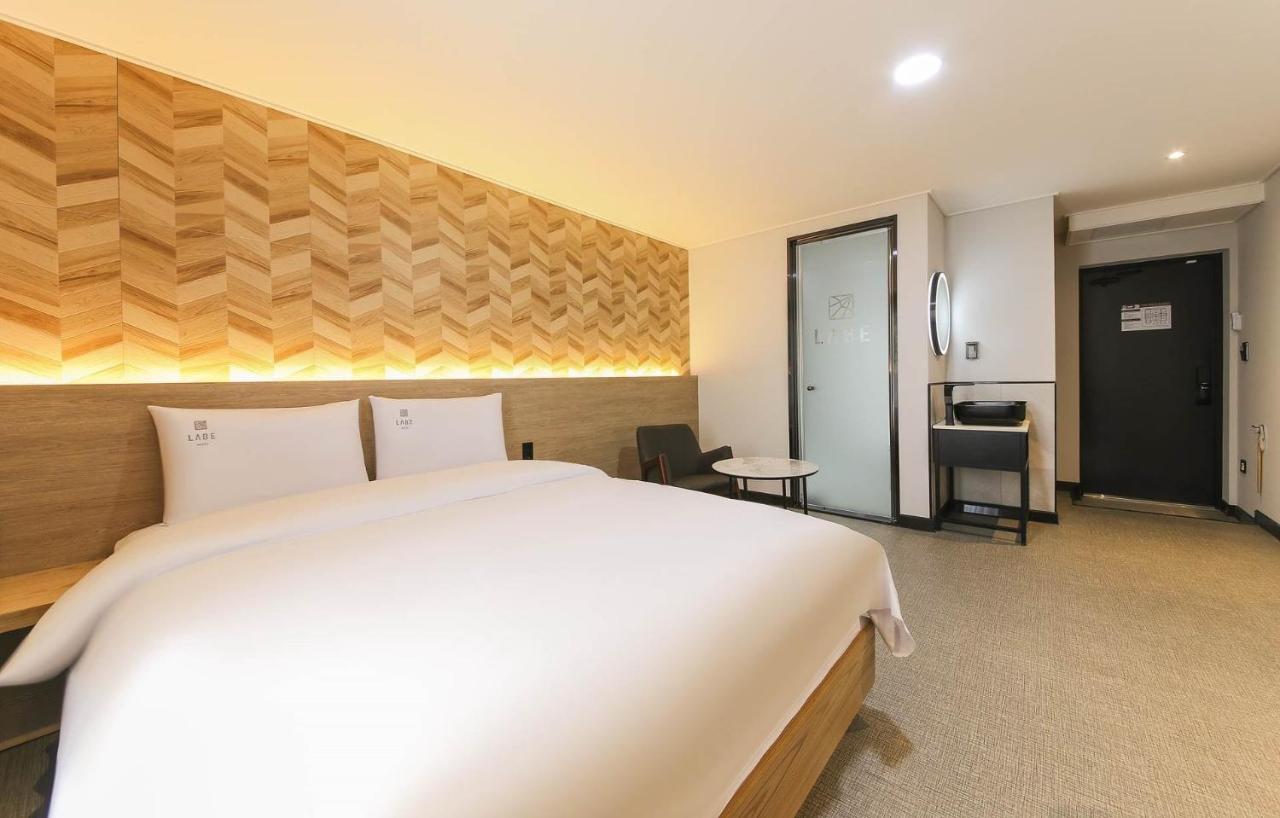 Labe Hotel Jeonju Εξωτερικό φωτογραφία